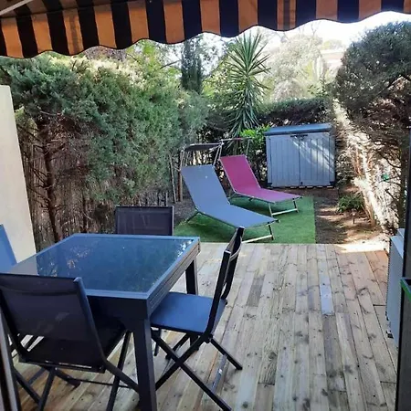 Appartement Saint Raphael Apartment *